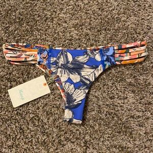 NWT Maaji Chi Chi Bikini Bottoms